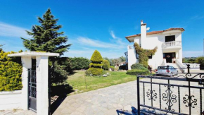 Dimis Garden Villa